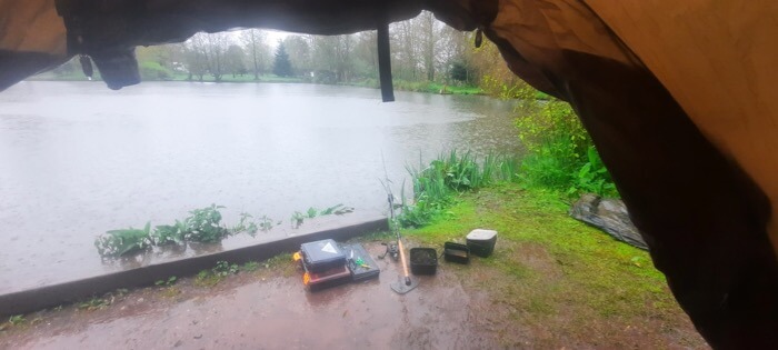 Wet weather best conditions for carp fishing low pressure