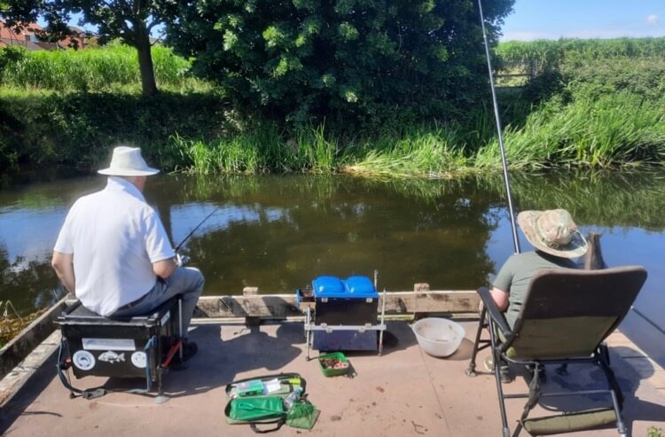 Taunton canal fishing lessons Somerset 